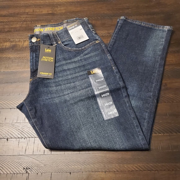 lee regular fit tapered leg jeans